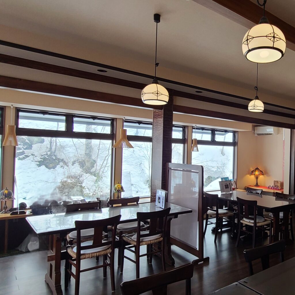 乳頭温泉郷 妙乃湯 食事処