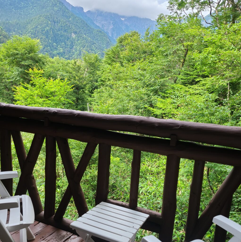 上高地帝国ホテル　バルコニー