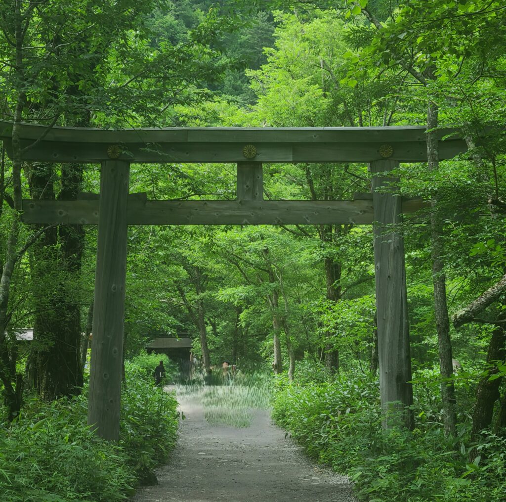 上高地　穂高神社 奧宮