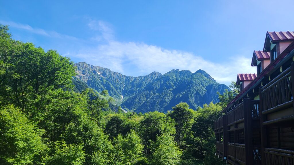 上高地帝国ホテル　バルコニーからの景色