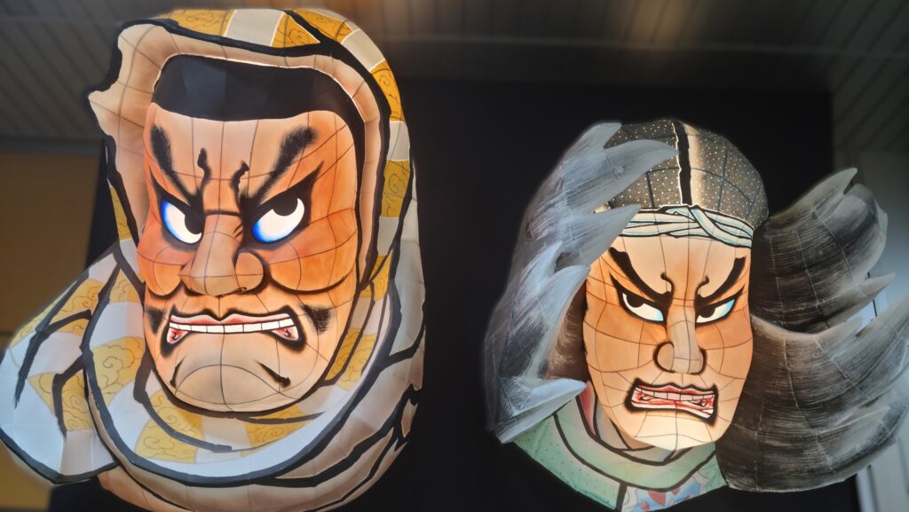 新青森駅　ねぷた