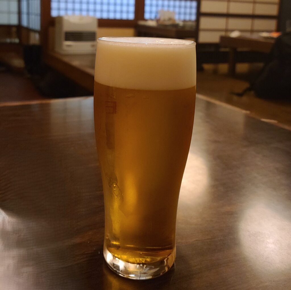 弘前　地元居酒屋　ビール