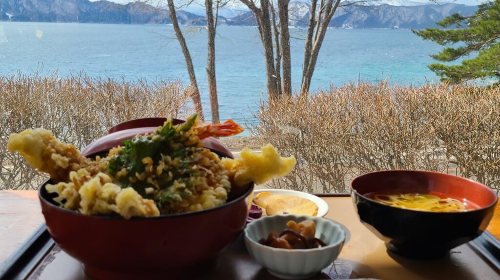 秋田　田沢湖レストハウス　天丼