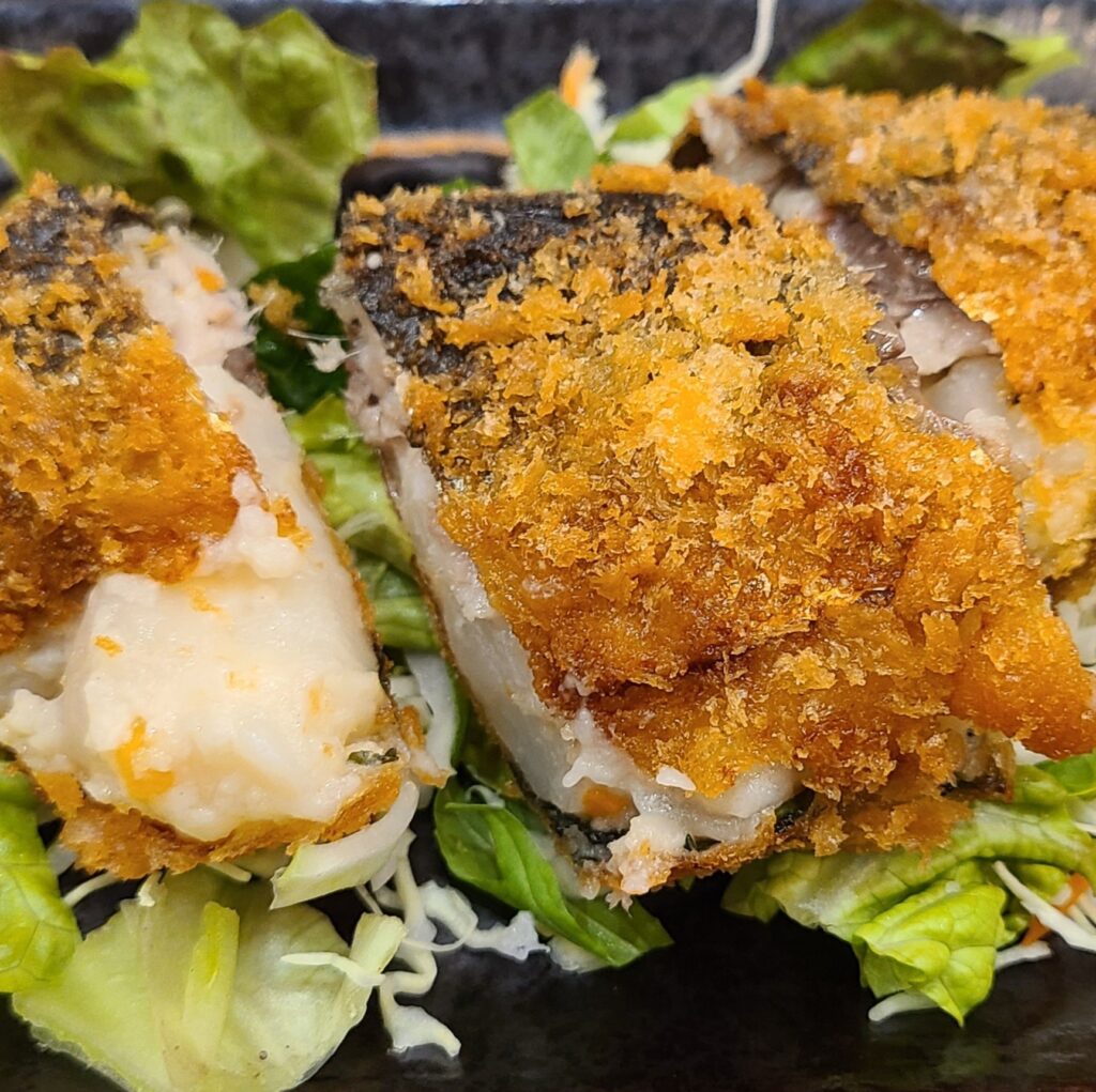 秋田　永楽食堂　ポテト鰺フライ