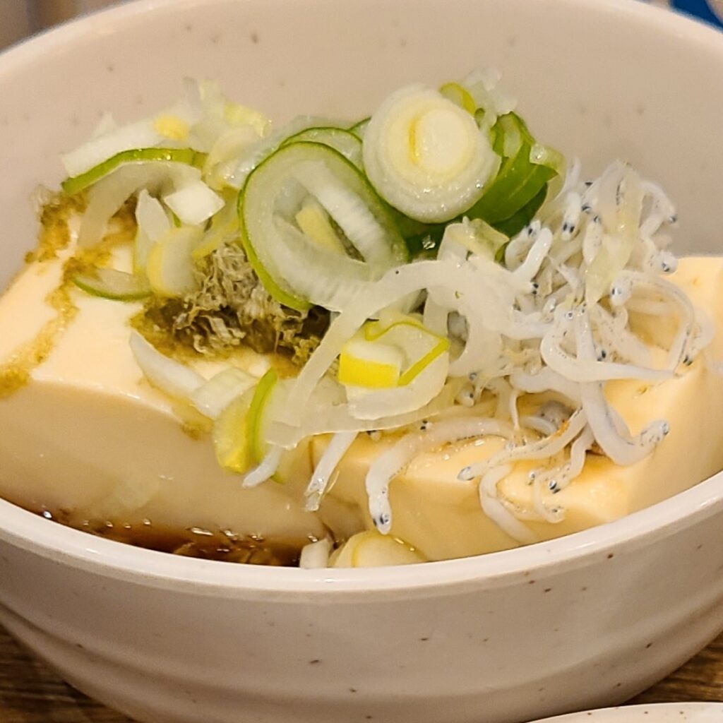 秋田　永楽食堂　冷奴