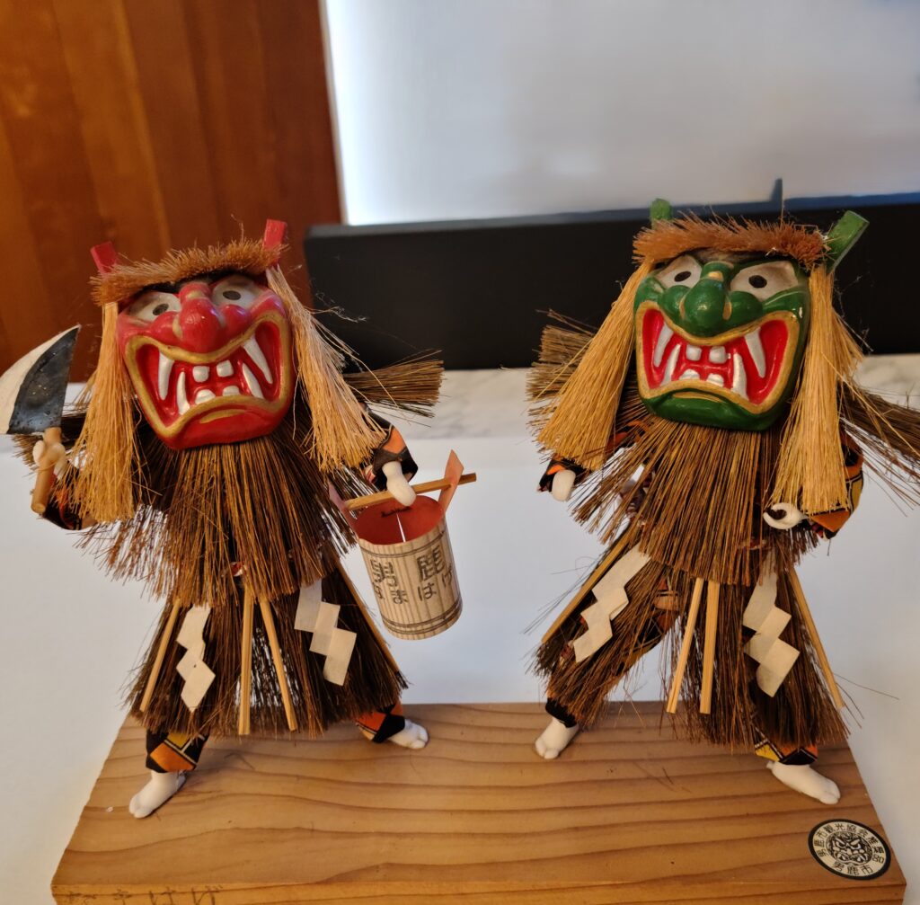 男鹿のなまはげの置物