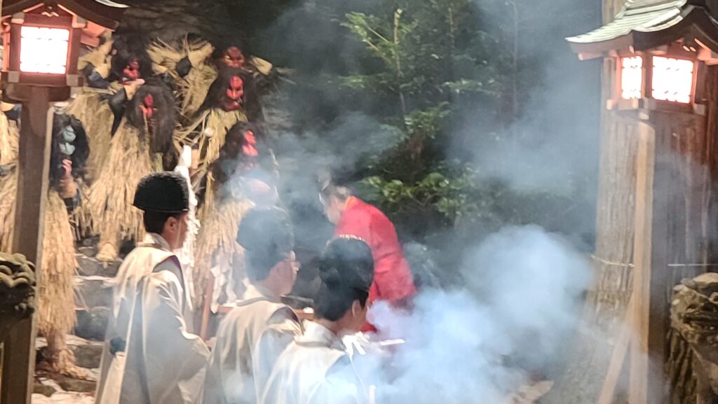 なまはげ祭り　なまはげ入魂　後