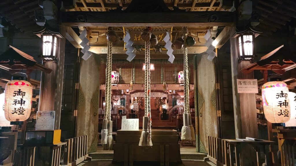 なまはげ祭り　真山神社の境内